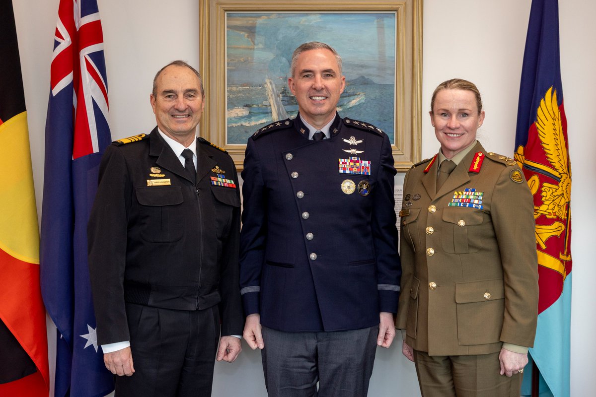 CJC_ADF's tweet image. It was a privilege to welcome Commander US Space Command, General Stephen N. Whiting to Canberra recently 🇦🇺🇺🇸 #yourADF and the US share a common vision for a free and secure space environment. We look forward to our continued partnership with @US_SpaceCom