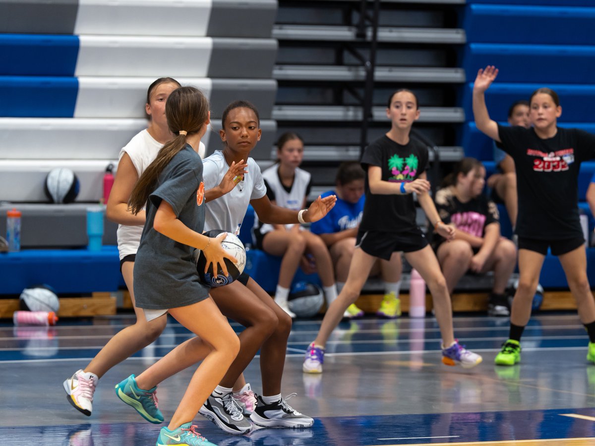 Youth camp going strong this week! 🏀☠️ <a href="/iamcoachmason/">CoachMason</a> <a href="/GSDathletics/">Dan Kalbfleisch</a>