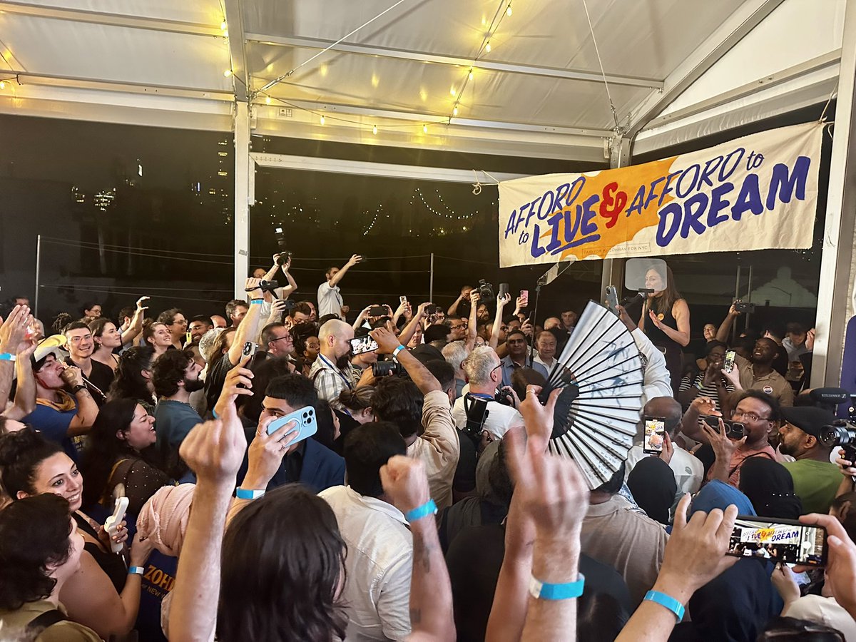 Asad🗽🍎 tweet media