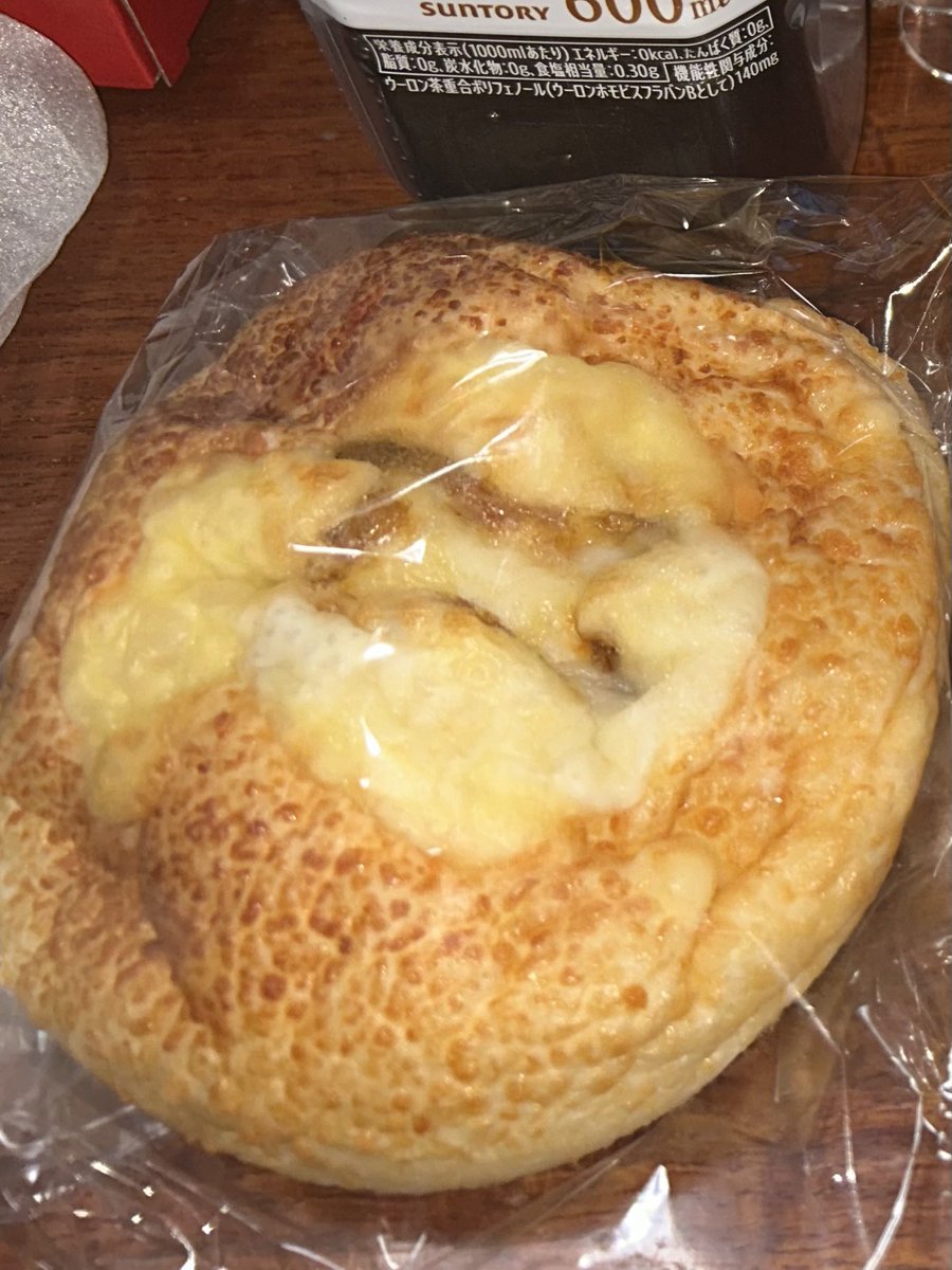 mediataka's tweet photo. お昼はパン🍞
#ロミオ #ROMIO の
甘くて美味しい
#クリームボックス
#カレーパン は
ちょっぴり辛かったので
#Calbeeフルグラ
Ψ( 'ч' ♡)ŧ‹"ŧ‹"ŧ‹"ŧ‹"
大変美味しく頂きました😋
ご馳走様でした(◜ᴗ◝ )
サブ垢 @photomediakun https://t.co/OTiShLNpqP
