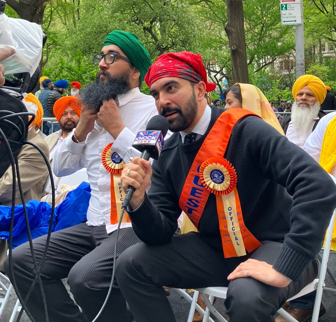 BREAKING: The 33 year old son of a Punjabi mother has just won the New York City Democratic Primary. 

A close advocate of the Sikh community in New York, Zohran has shocked the democratic establishment by defeating ex-governor Andrew Cuomo.