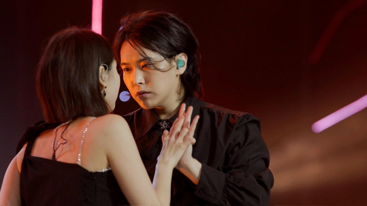 #성민 
수요일 밤 is 부부의 밤.. 특집👍🏻

무대 한풀이에서 육아 한풀이 수다까지
부부들의 찐 매운맛을 경험했던 그날 🔥

오늘 저녁10시 tv조선 
트롯 올스타전 #수요일밤에 서 만나요