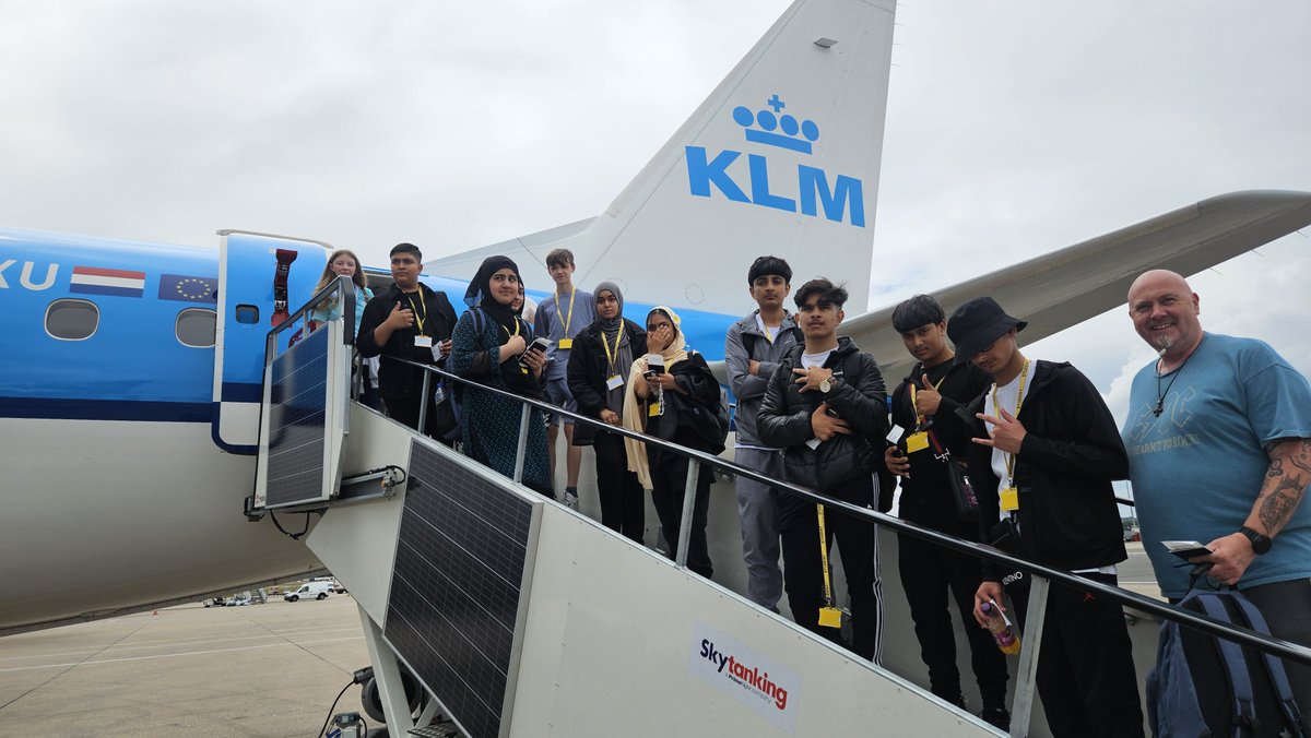 Tile Cross Academy tweet media