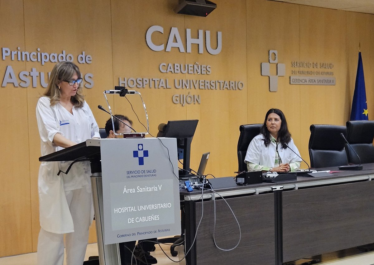 CAHU_Area_V's tweet image. ✅Esta mañana celebramos en el Hospital Universitario de Cabueñes la presentación del nuevo Protocolo de Atención al Trauma Grave, un paso clave para reforzar la coordinación y la respuesta ante situaciones críticas 🚑🧠
La sesión, inaugurada por nuestra directora Isabel…