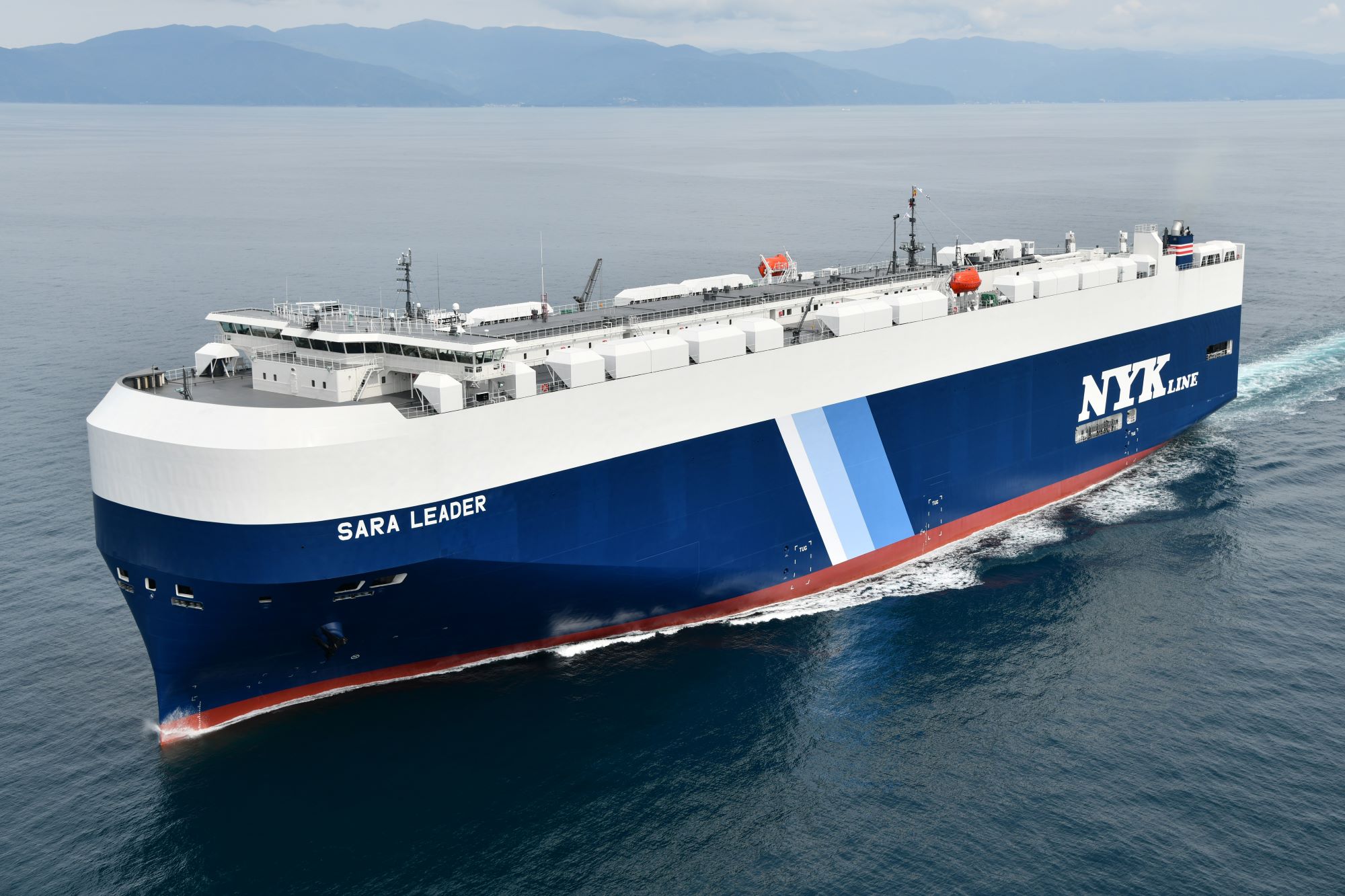 Triang MINIC 日本郵船　ダイキャスト　NYK LINE Triang MINIC 日本郵船 ダイキャスト NYK LINE - メルカリ