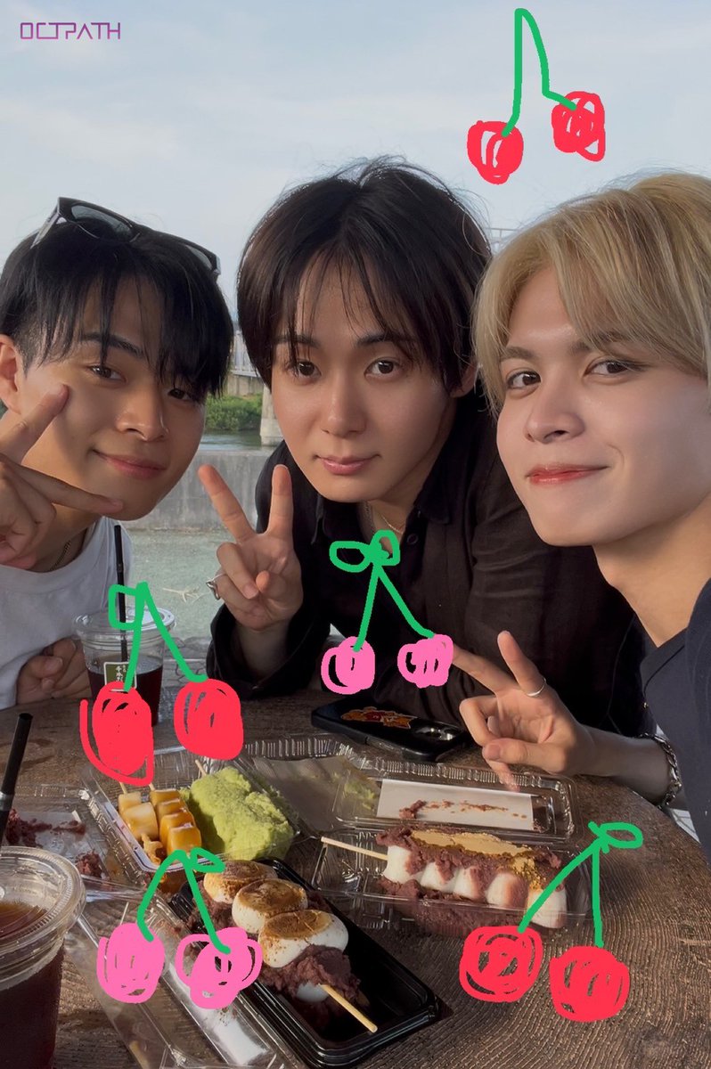 OCTPATHofficial's tweet photo. 【OFFICIAL FANCLUB】

▽#栗田航兵 PHOTOLOG UP
「🌰プレシャス山形」

https://t.co/BKtI7XN9f9

#KOHEI
#OCTPATH_à_la_carte 
#OWV_OCTPATH_TWOTHRONE https://t.co/prfcuQY3u6