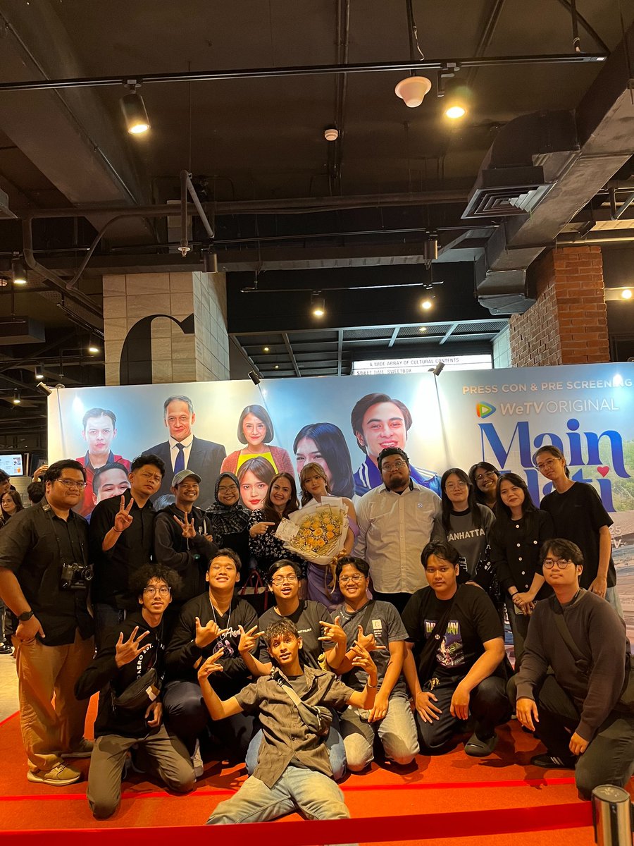 Adellion tweet media