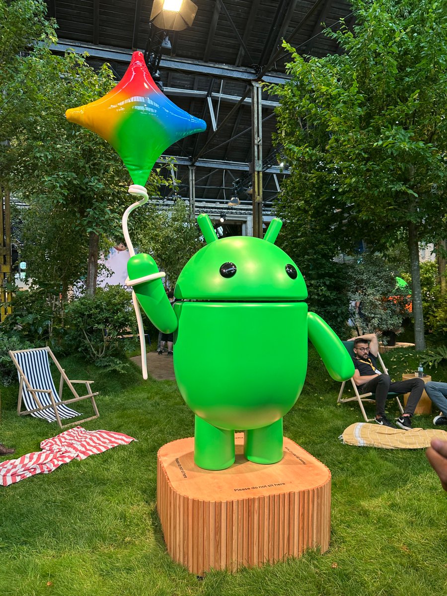 #GoogleIOConnect has started awesome! So many interesting content about AI. Great time to build your idea. If you are missing some Flutter content ping me and get ready to talk about it all day long 😆 #BuildwithGemini