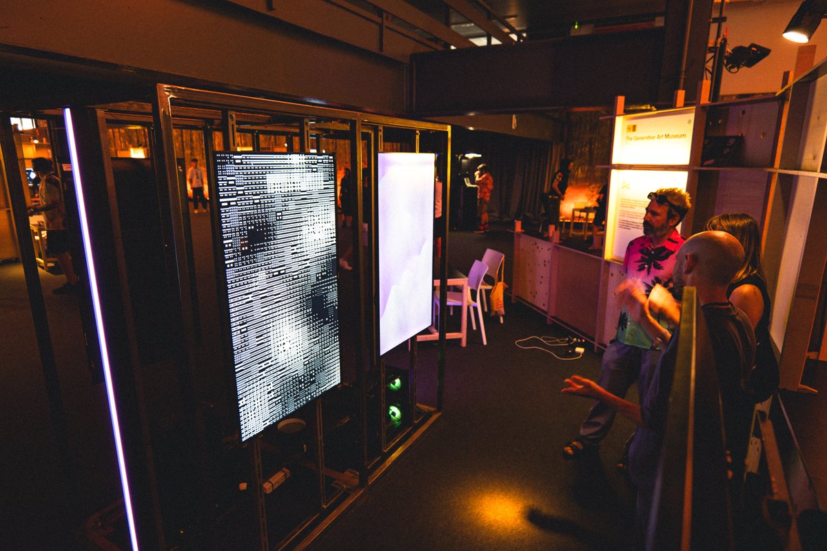 tgamxyz's tweet image. We also do generative art tours 😎
🖼️ @Paolo_Curtoni & @heeey_eth
w/ @heeey_eth at @SonarFestival