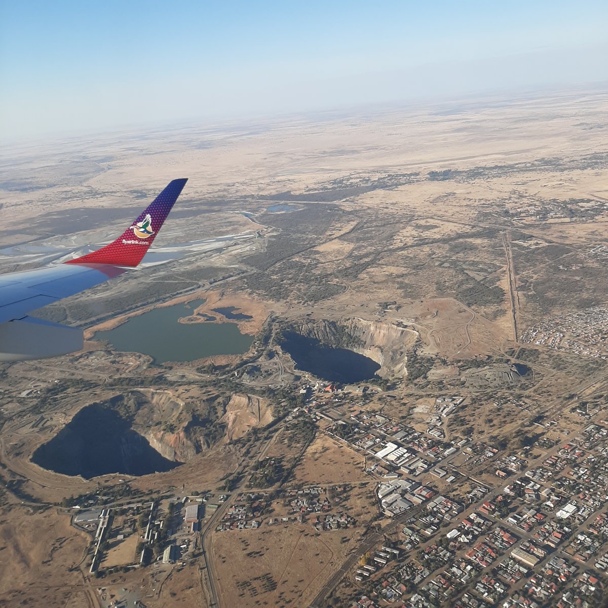 Duncan Money tweet media