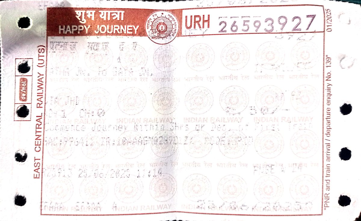 RKSharmaaa's tweet photo. हमने पटना से गया का एक्सप्रेस पकड़ने हेतू 50 का टिकट लिया, लेकिन वो ट्रेन कैंसिल है इसके बदले पैसेंजर ट्रेन से सफर कर रहे है। 
जिस पैसेंजर के बोगी में बैठे हुए हैं, उसका पंखा भी नहीं चल रहा है।
हमें जानना है कि इसका निराकरण क्या है
#RailMinIndia #Ashwini_Vaishnaw #PMOIndia https://t.co/E0Bm5EDJPH