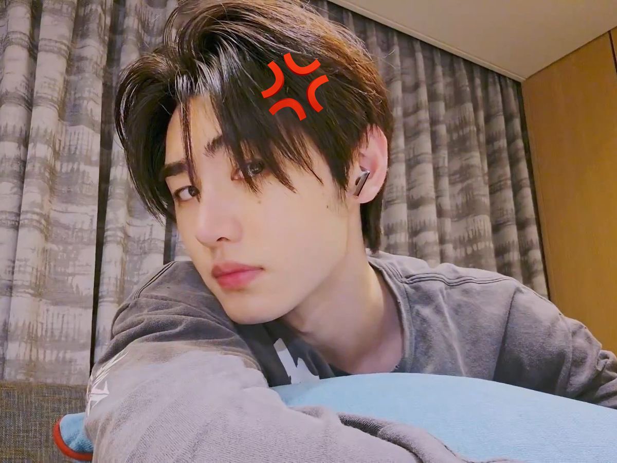 : รหัสไอแพด
: วันเกิดไงหมวย จำไม่ได้อ่อวะ
: เคได้ละ
: ก็แค่นั้นอ่ะ
: ฉันใส่รหัสวันเกิดแฟนเก่าแก
: ….
: ไอ้แตงโม!