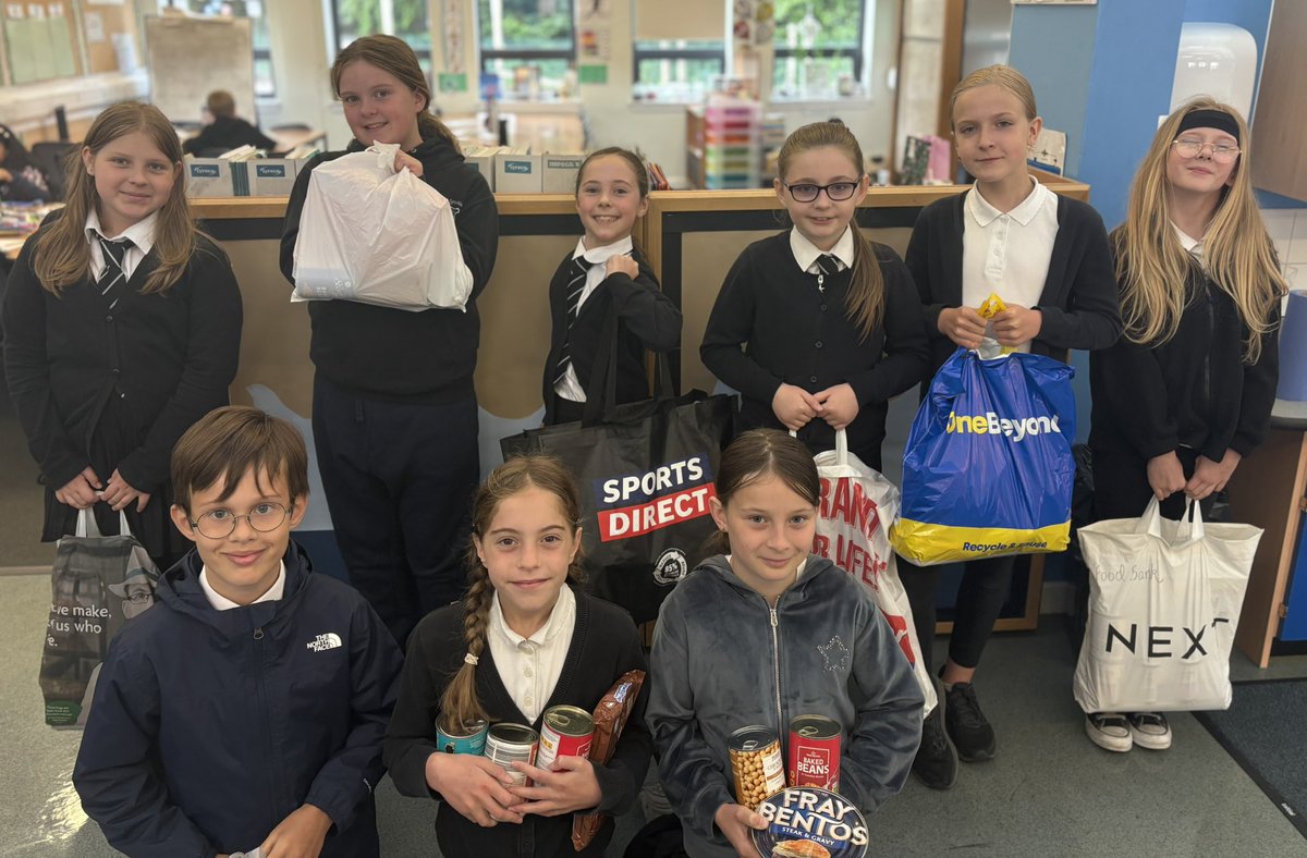 St Ignatius’ PS (@stignatiusps1) on Twitter photo Thank you to everyone who has donated to the Mini Vinnies food bank appeal. We really appreciate all your support and we know it will make such a difference to those in need. 🙏 <a href="/CoatMini/">Mini-Vinnies Air/Coat</a> Thank you to everyone who has donated to the Mini Vinnies food bank appeal. We really appreciate all your support and we know it will make such a difference to those in need. 🙏 <a href="/CoatMini/">Mini-Vinnies Air/Coat</a>