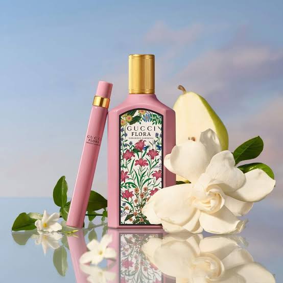 kalravkapadia's tweet image. PerfumeAddicts Exclusive Deal:

Bloom boldly✨
Shine softly✨
Smell divine✨

A PERFUME FAMOUS AMONG CELEBS😍😍😍

Gucci Flora Gorgeous Gardenia Pour Femme for women from Gucci 100ml EDP for 8900. #icon #addictive romantic 

Gucci Flora Gorgeous Gardenia Eau de Parfum is an