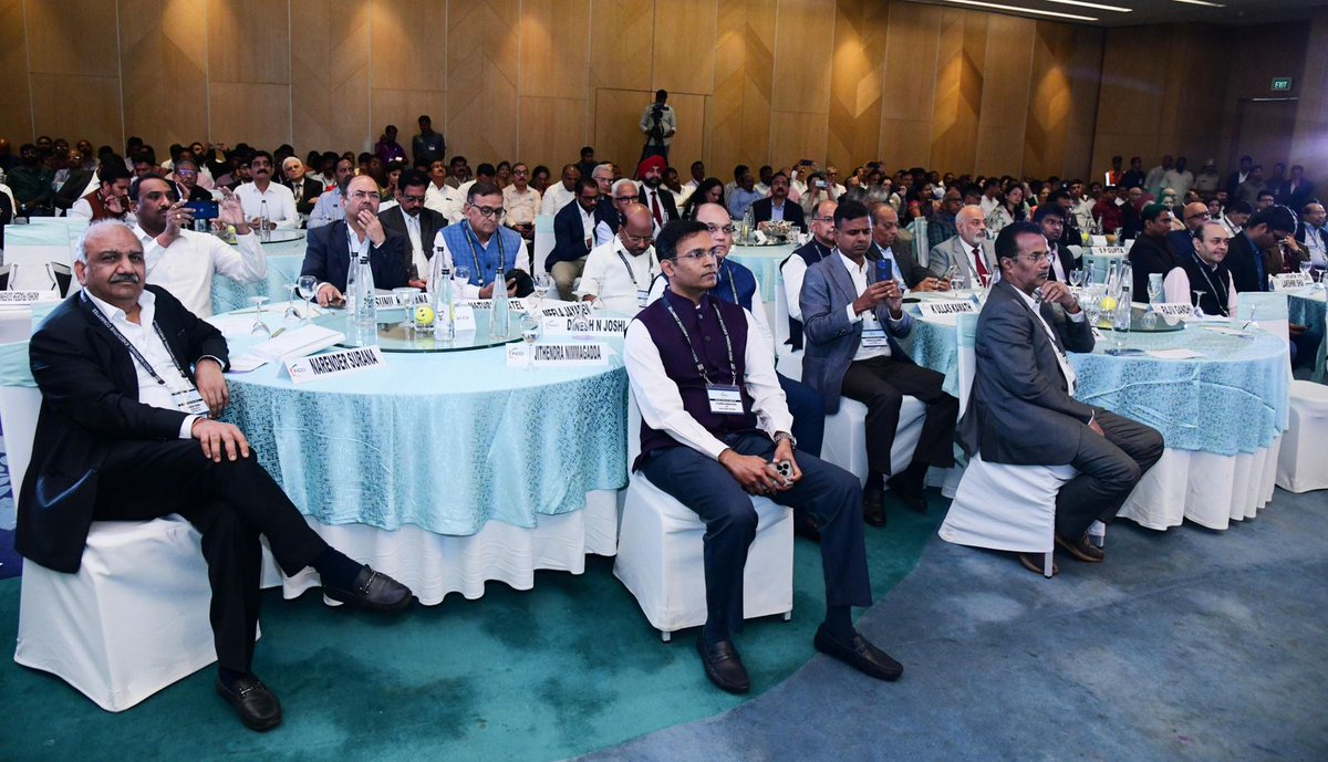 It was a pleasure to share my vision and engage with business leaders at the FICCI National Executive Committee Meeting in Vijayawada today. The next decade presents a crucial window for transformative growth. I highlighted Andhra Pradesh’s strengths: our talented human capital,