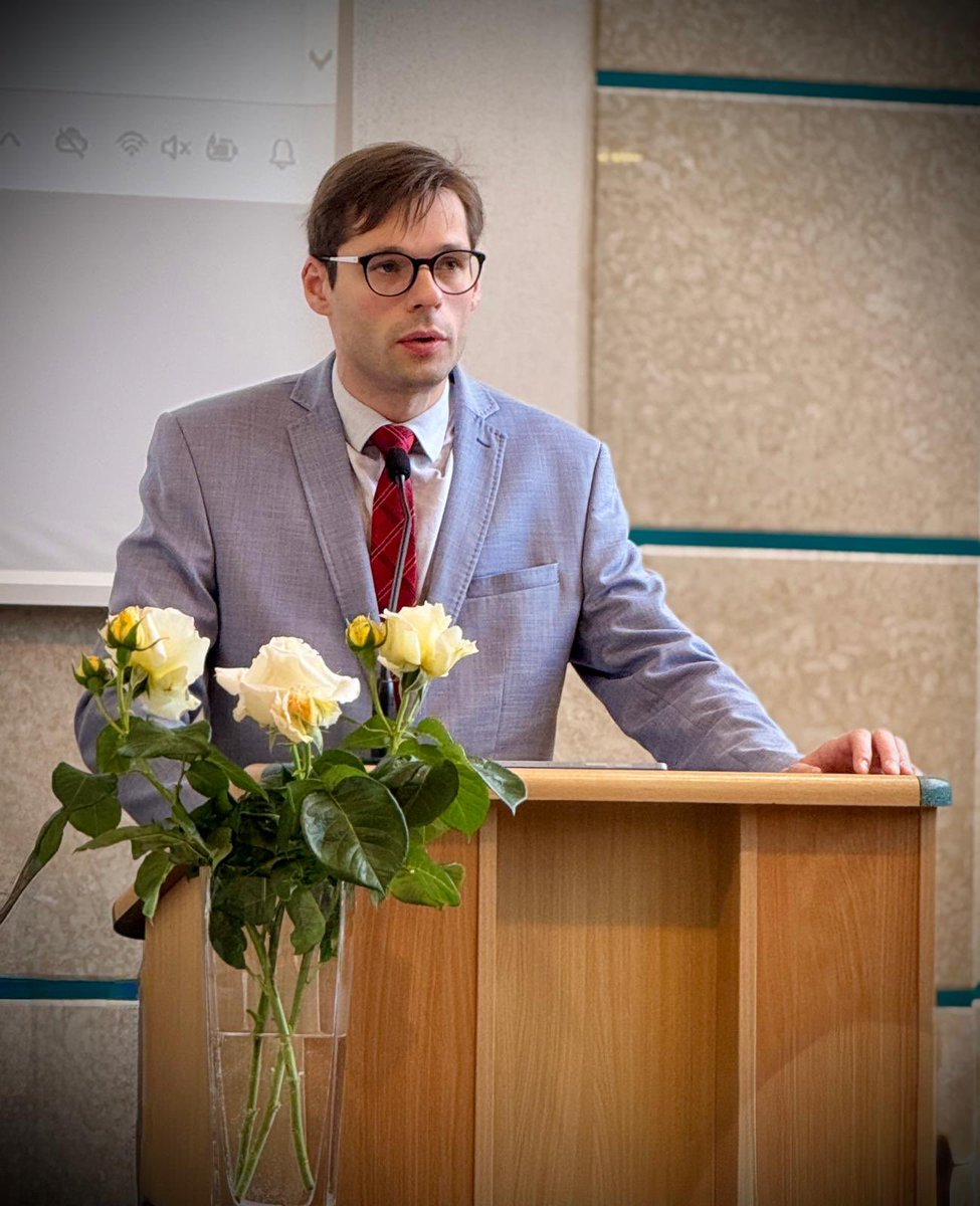 dudzinski_marek's tweet image. Trwa absolutyryjna sesja rady @MiastoGdynia. Podsumowujemy pierwszy rok rządów nowej prezydent Aleksandry Kosiorek i Platformy Obywatelskiej. Hasło #cozszkodziobiecać jest obecne tam gdzie rządzi Platforma. Niestety też w samorządach. Jesteśmy ❌ udzieleniu absolutorium.