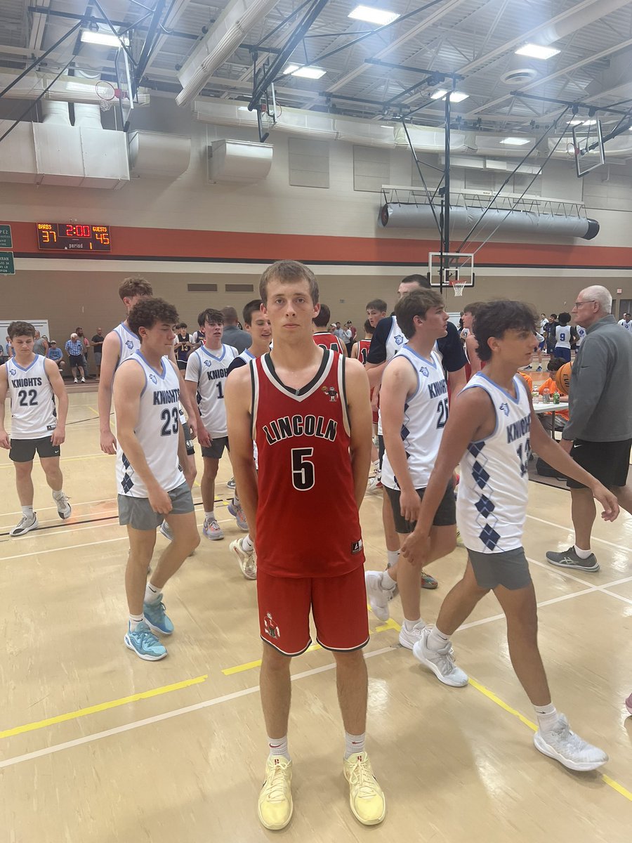 Big Tim (@tdc200) on Twitter photo Class of 2026 6’3” shooting guard <a href="/KarsonKomnick/">Karson Komnick</a> of <a href="/Lincoln_Railers/">Lincoln Railer Basketball</a> is a knockdown shooter from three. Hits them off the bounce or the catch. Uses a pull-up jumper to get off from mid range. #dekalblive <a href="/DeKalb_Live/">DeKalb Live</a> <a href="/dekalb_bball/">Mike Reynolds</a> Class of 2026 6’3” shooting guard <a href="/KarsonKomnick/">Karson Komnick</a> of <a href="/Lincoln_Railers/">Lincoln Railer Basketball</a> is a knockdown shooter from three. Hits them off the bounce or the catch. Uses a pull-up jumper to get off from mid range. #dekalblive <a href="/DeKalb_Live/">DeKalb Live</a> <a href="/dekalb_bball/">Mike Reynolds</a>