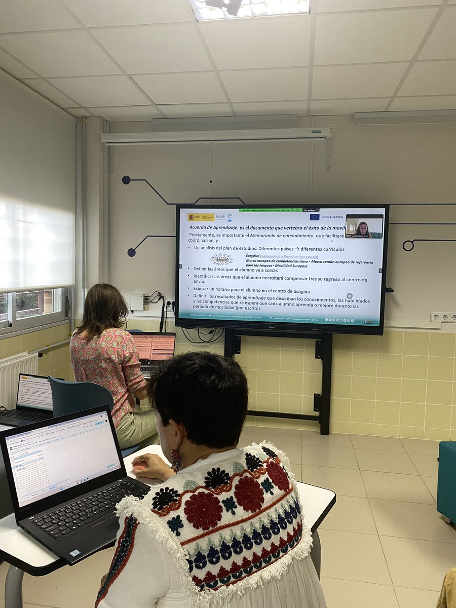 IES VALMAYOR tweet media