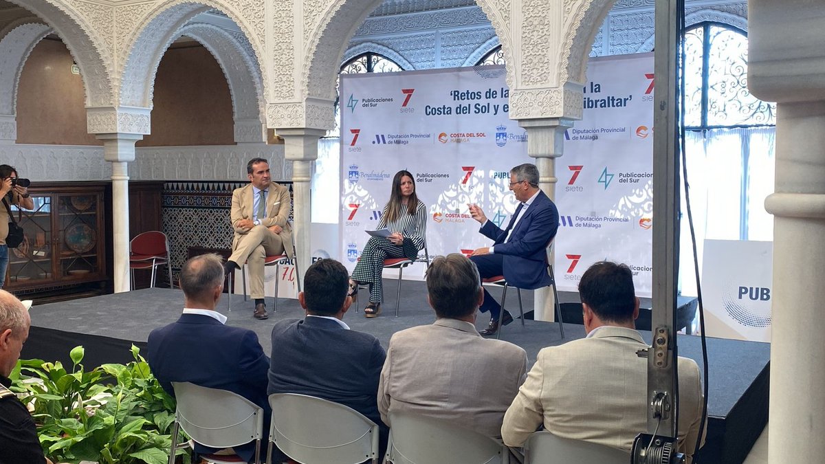 “Hay gestos que son de voluntad política, no de infraestructuras. Hay medidas a corto y medio plazo pero no se están llevando a cabo ningunas", ha añadido Salado. Algo que <a href="/ManoloCardena/">Manuel Cardeña</a> asegura que "seguiremos insistiendo al Gobierno central".