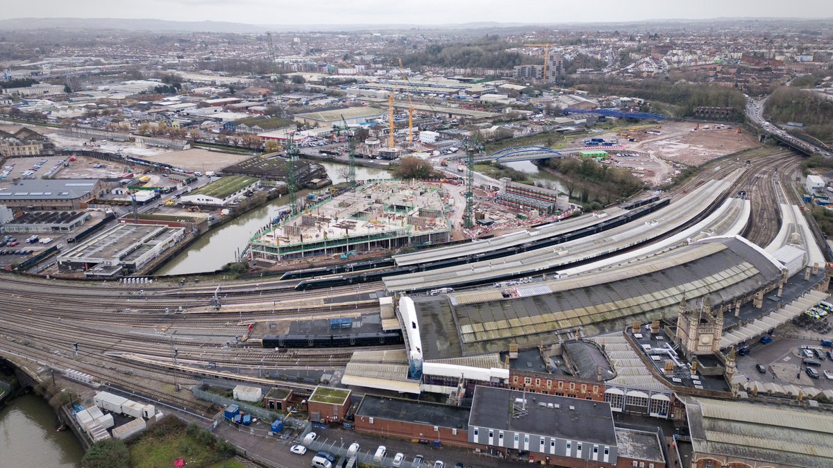 TempleQuarter's tweet image. June's newsletter is here - and it's all about St Philip's Marsh!
🗨️Information about the engagement
🕒View a full list of drop-in and pop-up events
🏗️Find out more about our hub drop-in days
campaign.emailblaster.cloud/MjA2MTQ/15.html