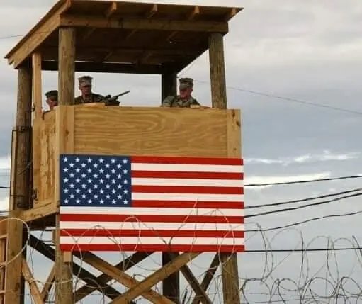 #HolguínSí recuerda que un 25 de junio de 1964 es herido de gravedad el soldado Andrés Noel Larduet, el joven recibió disparos de militares norteamericanos desde la ilegal Base Naval de Guantánamo. #IzquierdaLatina #TenemosMemoria.