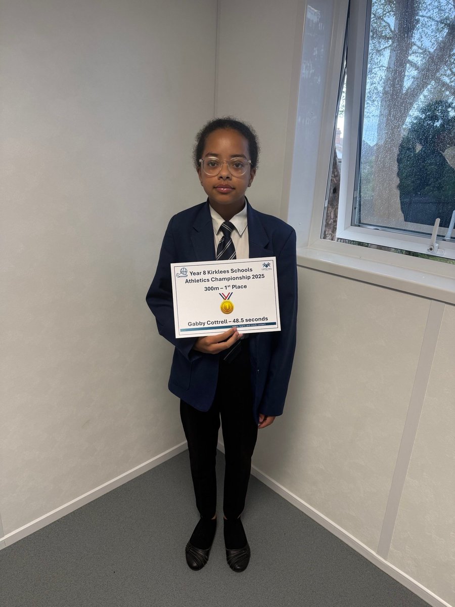 CastleHall_PE's tweet image. On Thursday 19th June we took Year 8 to the Kirklees Athletics Championships. We had some outstanding results with a 1st place in the Boys 800m and Girls 300m, 2nd in the Boys High Jump and 3rd in the Boys Discus and Shot Put. 🥇🥈🥉🏃‍♂️#developingcharacter #raisingaspirations