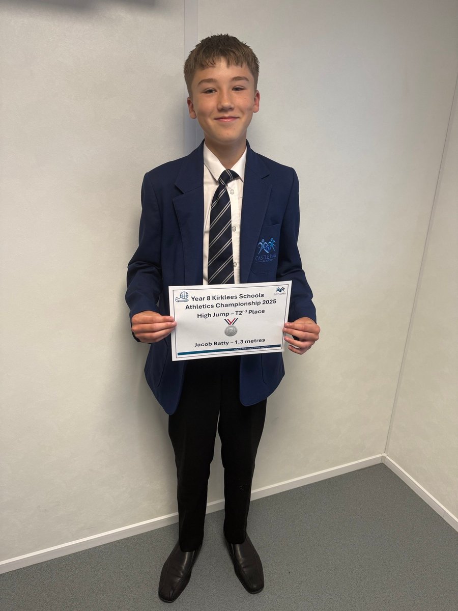 CastleHall_PE's tweet image. On Thursday 19th June we took Year 8 to the Kirklees Athletics Championships. We had some outstanding results with a 1st place in the Boys 800m and Girls 300m, 2nd in the Boys High Jump and 3rd in the Boys Discus and Shot Put. 🥇🥈🥉🏃‍♂️#developingcharacter #raisingaspirations