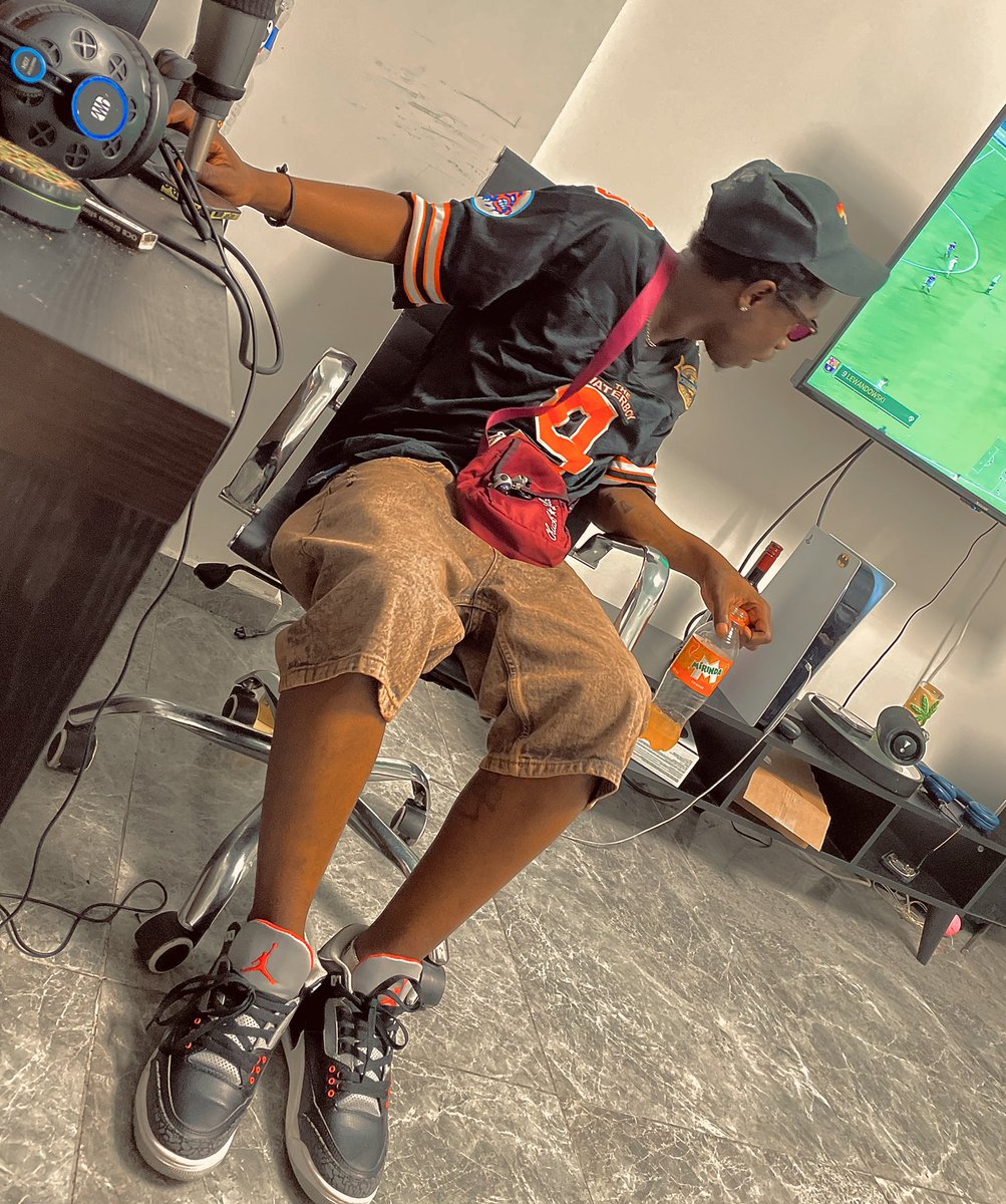 Brainlockkeazy's tweet image. Motion 🎧🥷🥷🚨