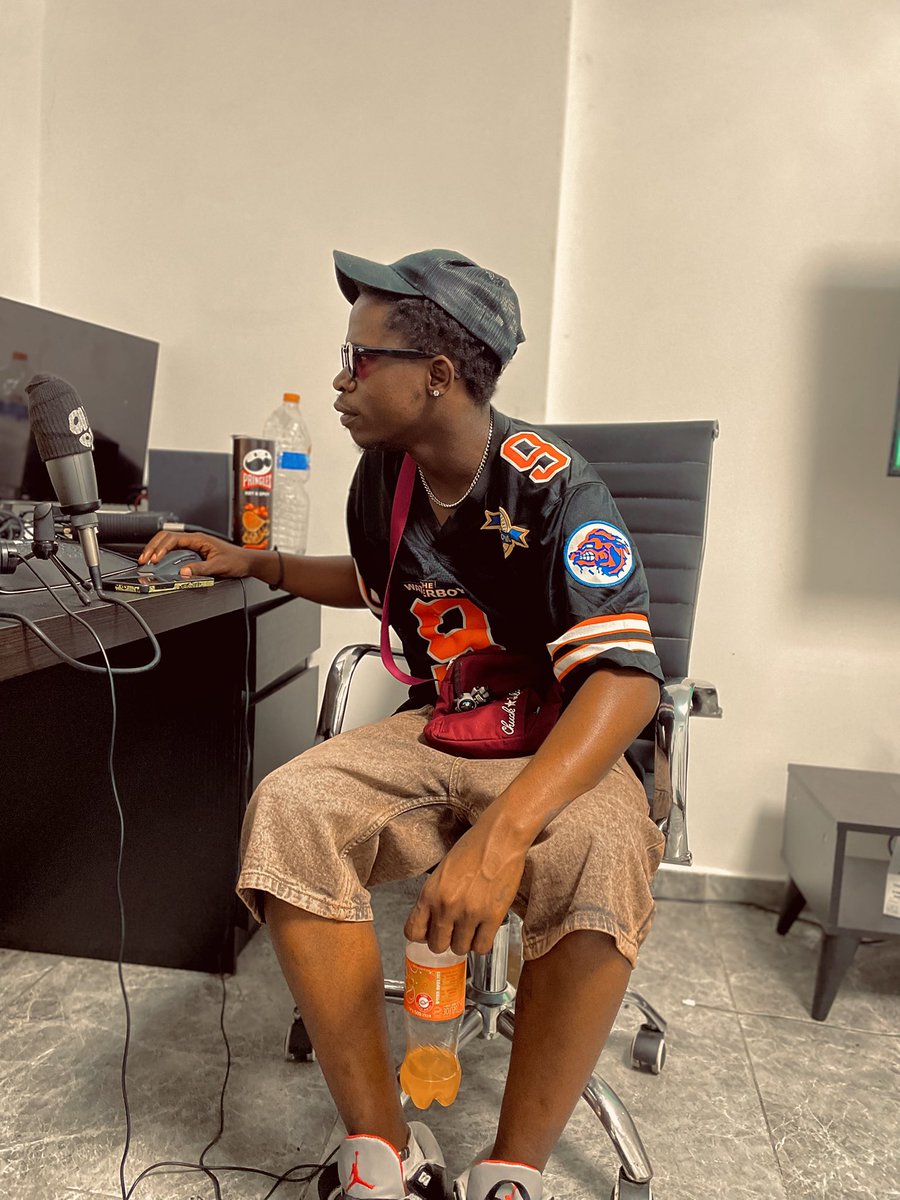 Brainlockkeazy's tweet image. Motion 🎧🥷🥷🚨