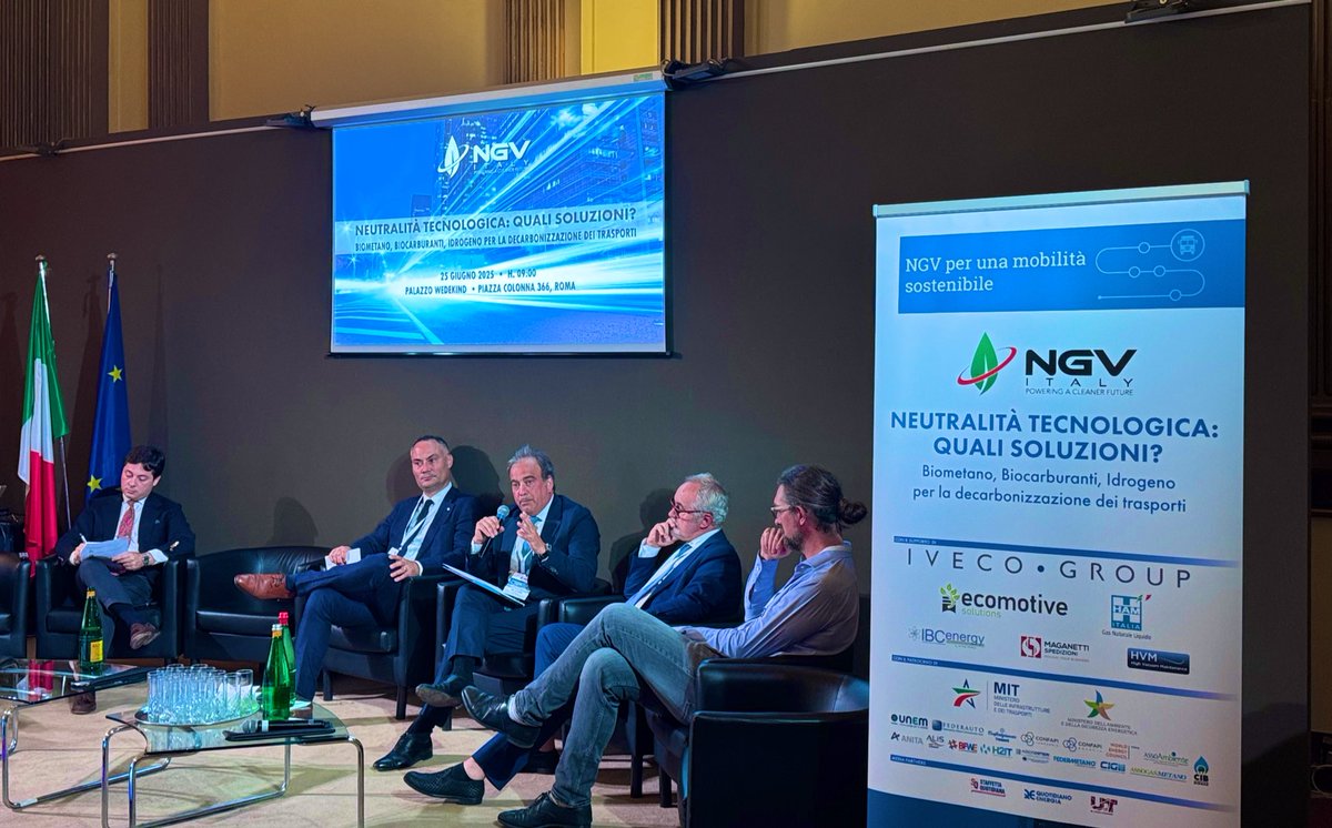 📌 Il Presidente <a href="/pierogattoni/">Piero Gattoni</a> al convegno <a href="/ngvitaly/">ngvitaly</a> “Neutralità tecnologica: quali soluzioni?”. 
🗣️ “Il #Biogasfattobene è un modello produttivo e tecnologico esportabile in tutto il mondo. Il #biometano rappresenta una risorsa per la transizione e per la sicurezza energetica.”