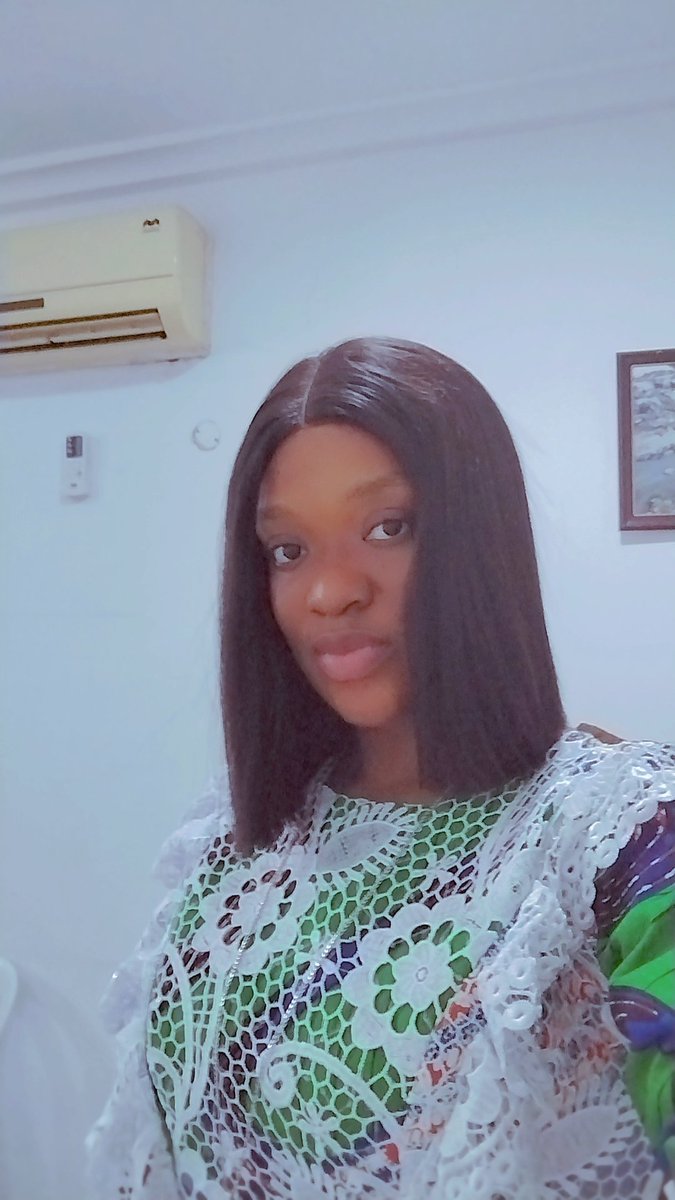 Sparkling Lily tweet media