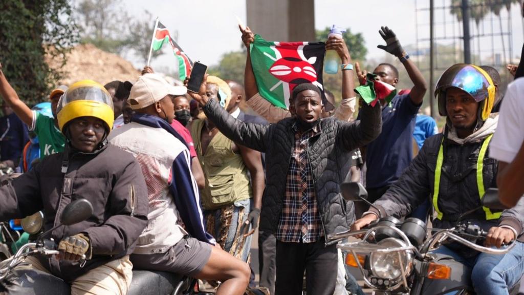 The EAC must be following protests in Kenya keenly. There will be at least four elections in the next two years in East Africa. At least three opposition leaders are detained or in court at the moment. A consequential period for the region. 
#June25th 
#FocusOnAfrica
