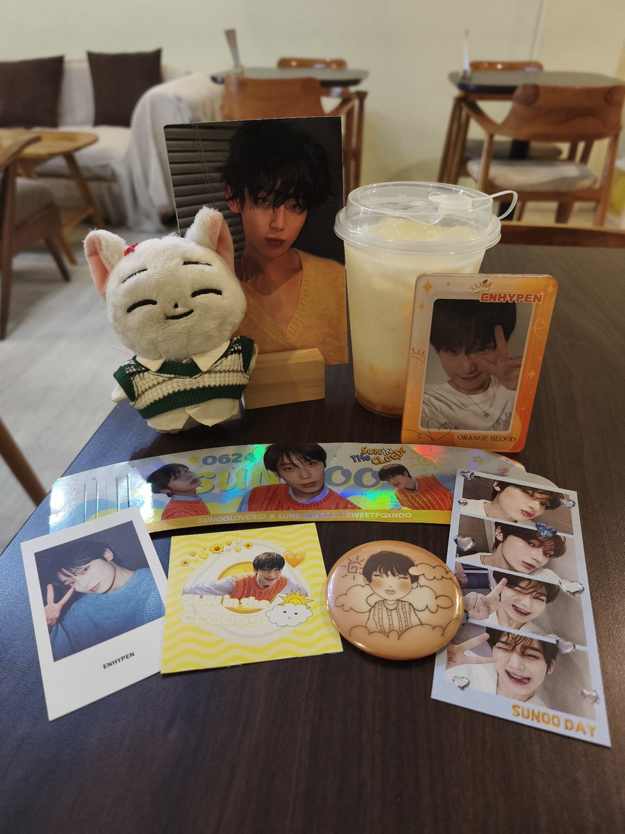 smbatacc's tweet photo. GEMEC CEKALII PRIBISNYAAA. 

Timakacii udah ngadain cafe event di Otteyo Cafe yaa🥺🤍 Makaci juga buat otteyo cafe!!
( @SunooloverID @sunsunbase @sweetfoxnoo ) https://t.co/rRDScrf8cQ