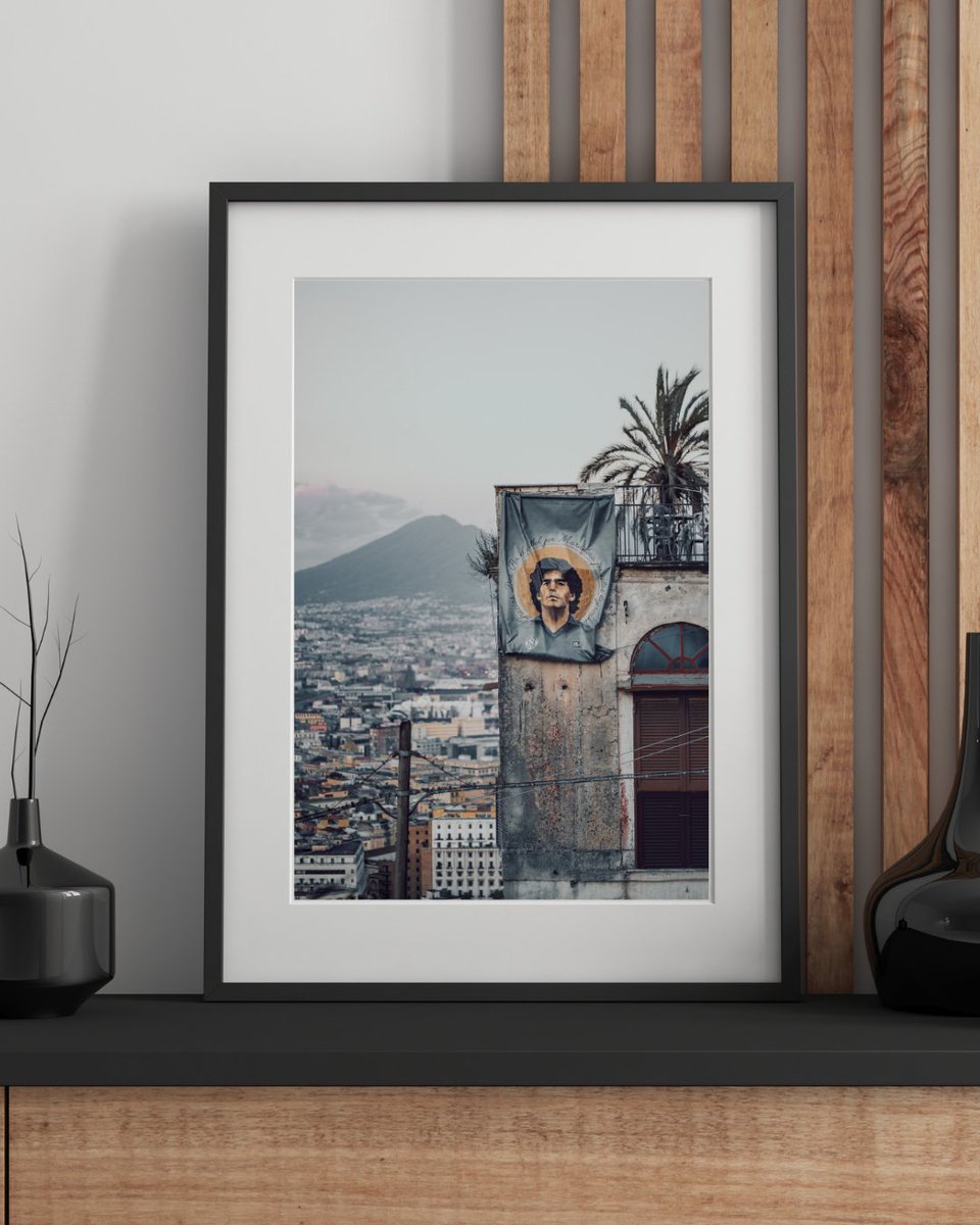 Peppemor85's tweet image. Hai mai desiderato un angolo di Napoli in casa tua?
✨ Stampe artistiche che raccontano la città più viva del mondo!
🔗 linktr.ee/peppemor - scegli la tua preferita
