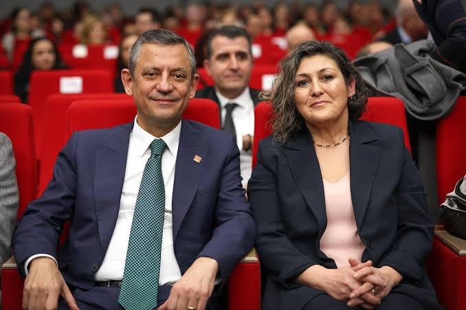 Genel Başkanımız Özgür Özel’in yanındayım.