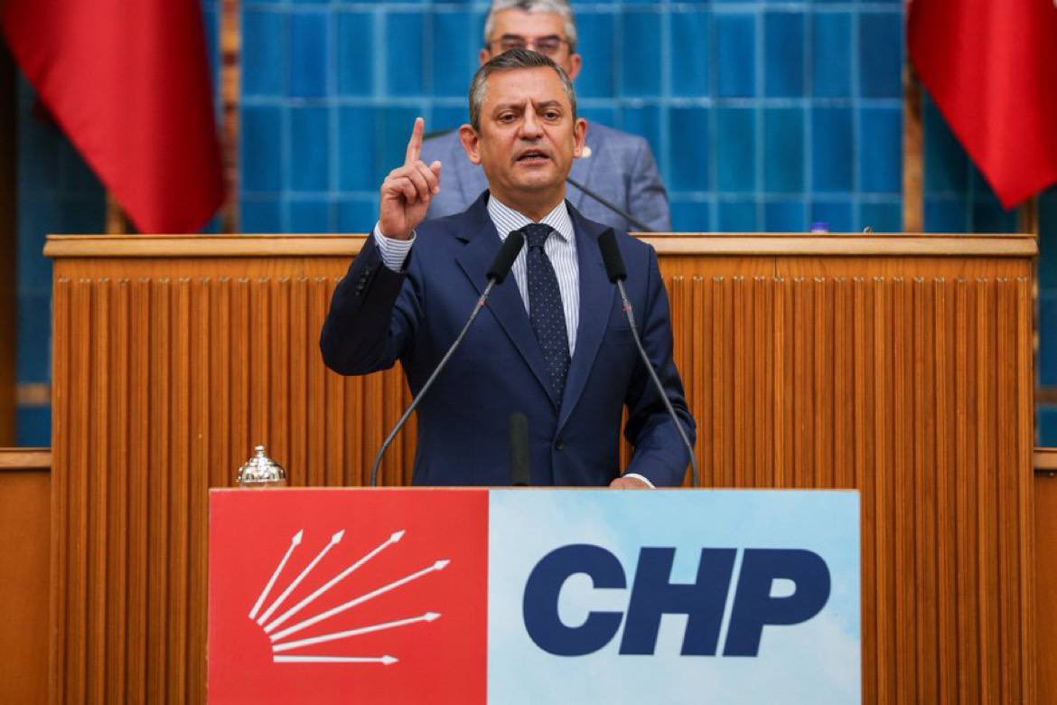 PisoFinance's tweet photo. CHP, asgari ücrete ara zam talebini 
30.205 TL olarak açıkladı. https://t.co/pkI7FRtuxV