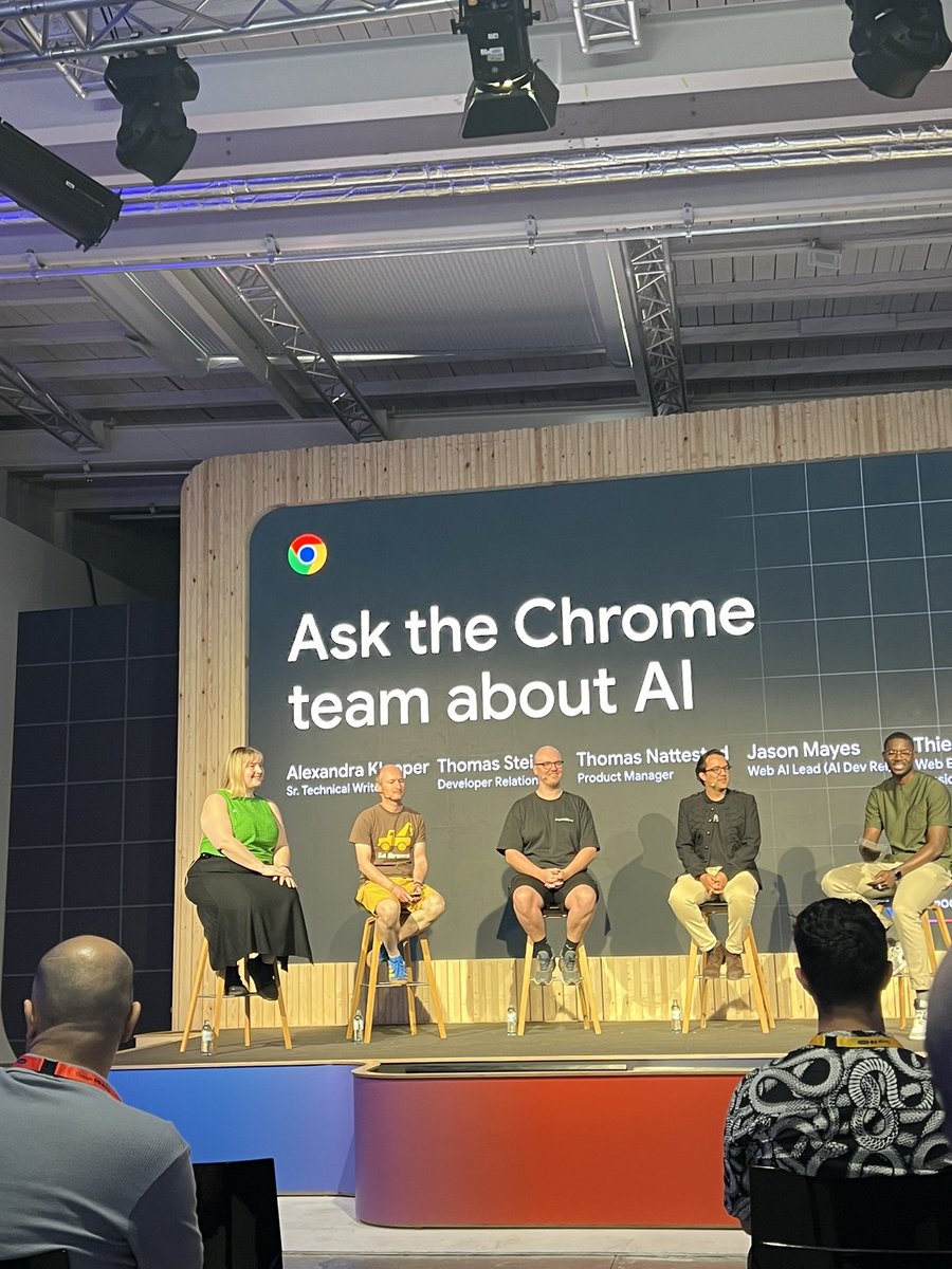 Master <a href="/localhost_droid/">Thierno</a> on the stage 🤩.
#GoogleIOConnect