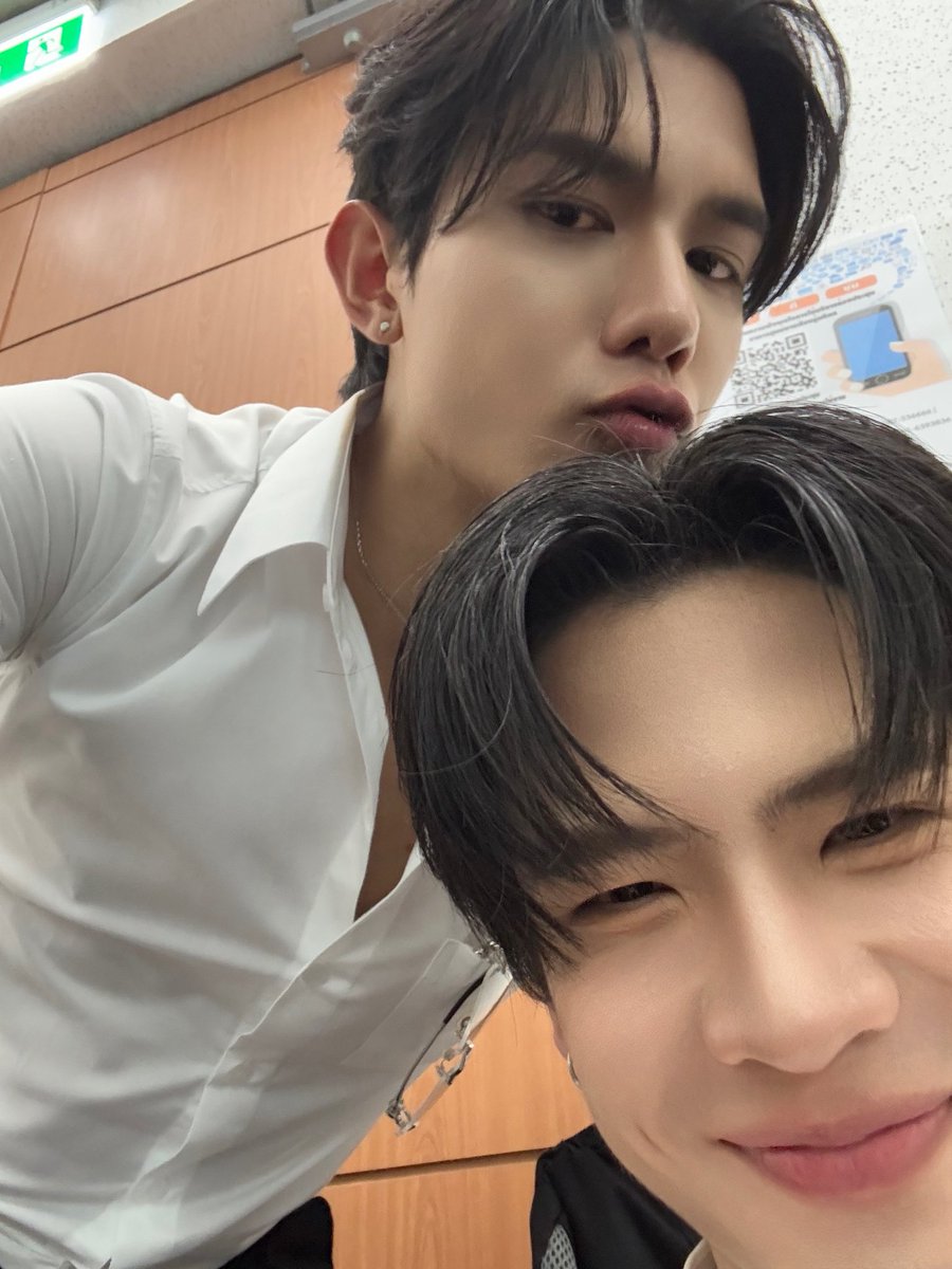 อยากหล่อแบบพี่ภพบ้างคับ5555

Love Upon a Time Q1
#เปิดกล้องภพเธอ