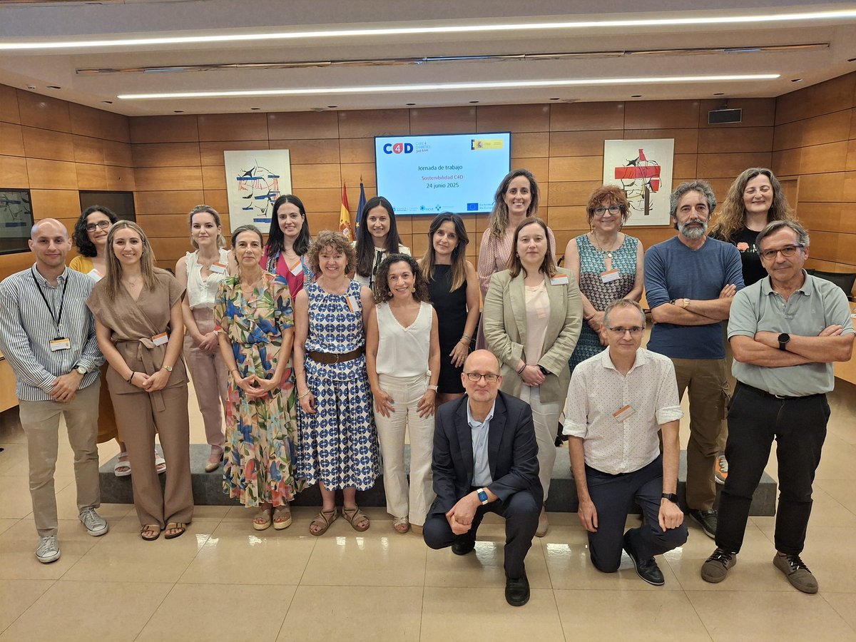 Marieta (@marietabrocca) on Twitter photo Trabajando desde el Ministerio de Sanidad, representación de 6 comunidades autónomas en la Joint Action #Care4Diabetes #Cuidomidiabetes. Fantásticos resultados de la intervencion estructurada multicomponente sobre estilos de vida en DM2. Otra forma de atención en DM2 es posible. Trabajando desde el Ministerio de Sanidad, representación de 6 comunidades autónomas en la Joint Action #Care4Diabetes #Cuidomidiabetes. Fantásticos resultados de la intervencion estructurada multicomponente sobre estilos de vida en DM2. Otra forma de atención en DM2 es posible.