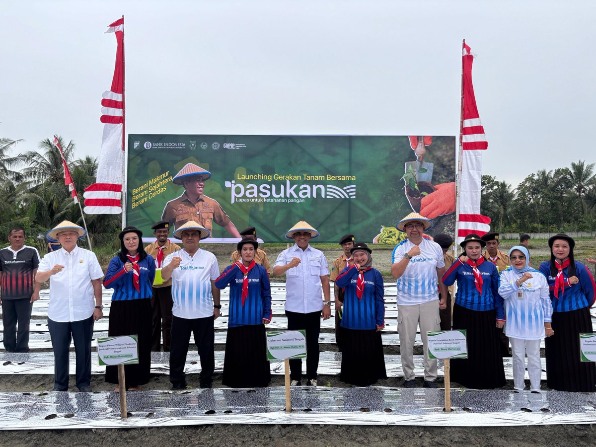 palu_rutan's tweet photo. Ribuan Rica Ditanam di Kebun Lapas Palu: Sinergi Lintas Sektor Dukung Ketahanan Pangan Lewat Program PASUKAN

https://t.co/L6n3ojXuJz
HUMAS RUTAN PALU  
#kemenimipas 
#pemasyarakatan 
#guardandguide 
#humasimipas 
#infoimipas https://t.co/hbtUPsNFbU