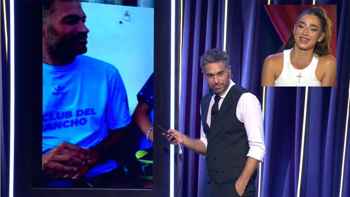 Dos30TV's tweet photo. 🪩 El gran estreno de #ElGranShow en @telecincoes firmó un 9.9% de share y conquistó a 716.000 espectadores frente al televisor.

🪩 Con @danimartinezweb al frente, el programa supera los 2.3 millones de espectadores únicos.

#QueVivaLaTele #Audiencias https://t.co/yabWq7jaOR
