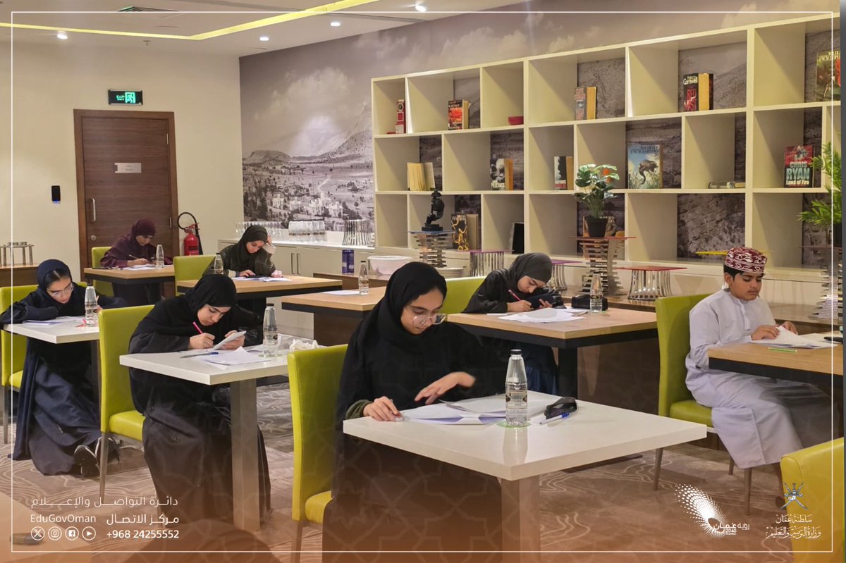 #التربية_والتعليم |

أدى طلبة أولمبياد الناشئين (علوم، رياضيات) اختبار التصفية الثاني الذي سيحدد من خلاله (١٠) من المشاركين للتكريم على مستوى الوزارة، بالإضافة إلى اختيار  الفرق الوطنية المتأهلة للمشاركات الإقليمية والعالمية.

#تعلم_مستدام