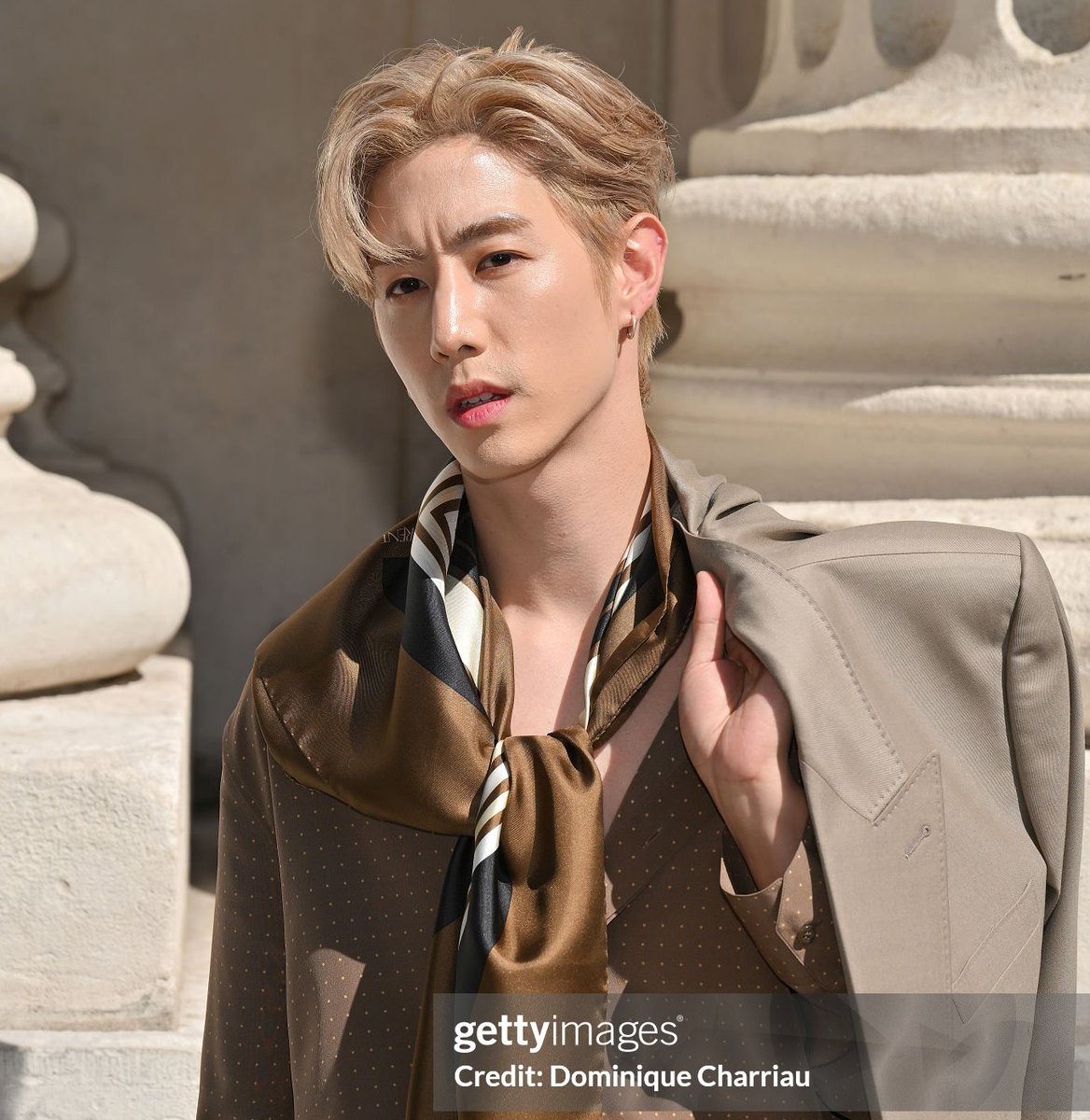 HdPumpui's tweet photo. เครียดครับ หยุดหล่อไม่ได้เลย

MARK TUAN AT YSL SS26 PFW  
#MarkTuanxYSLSS26 
#MarkTuan_ParisFashionWeek
 #MarkTuan_SaintLaurent 
 #SaintLaurent @YSL
#YvesSaintLaurent #YSLY  
#MarkTuan #Mark #段宜恩 #마크
@marktuan @DNAmngmnt https://t.co/M256Jn4c0N