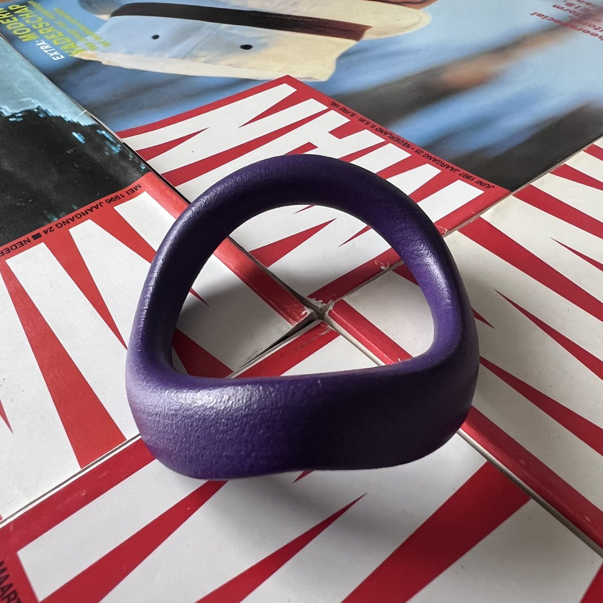 Velv_Or's tweet image. Will you soon also be EnRinged with a Polished Vigor Violet JNada??

#EnRinged #VelvOrJNada #EnRiched #VelvOr #Violet #Fashion #Jewelry