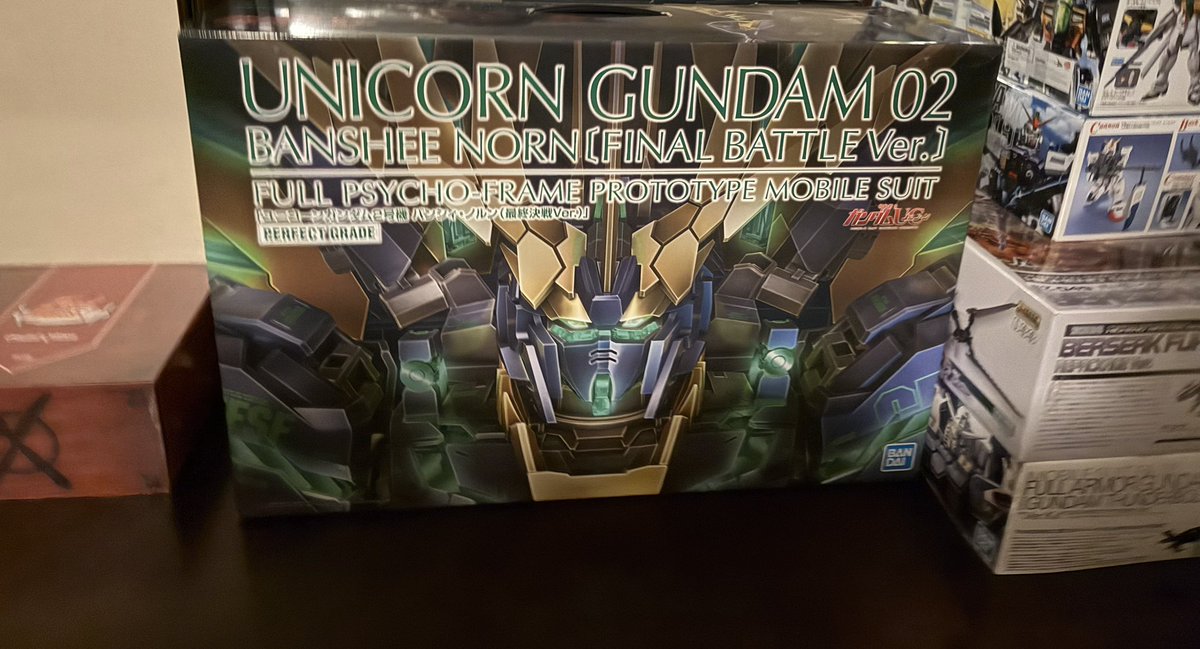 I just realized I‘ll need a LOT of action bases 😅 btw I got this behemoth last week. Had it preordered since February