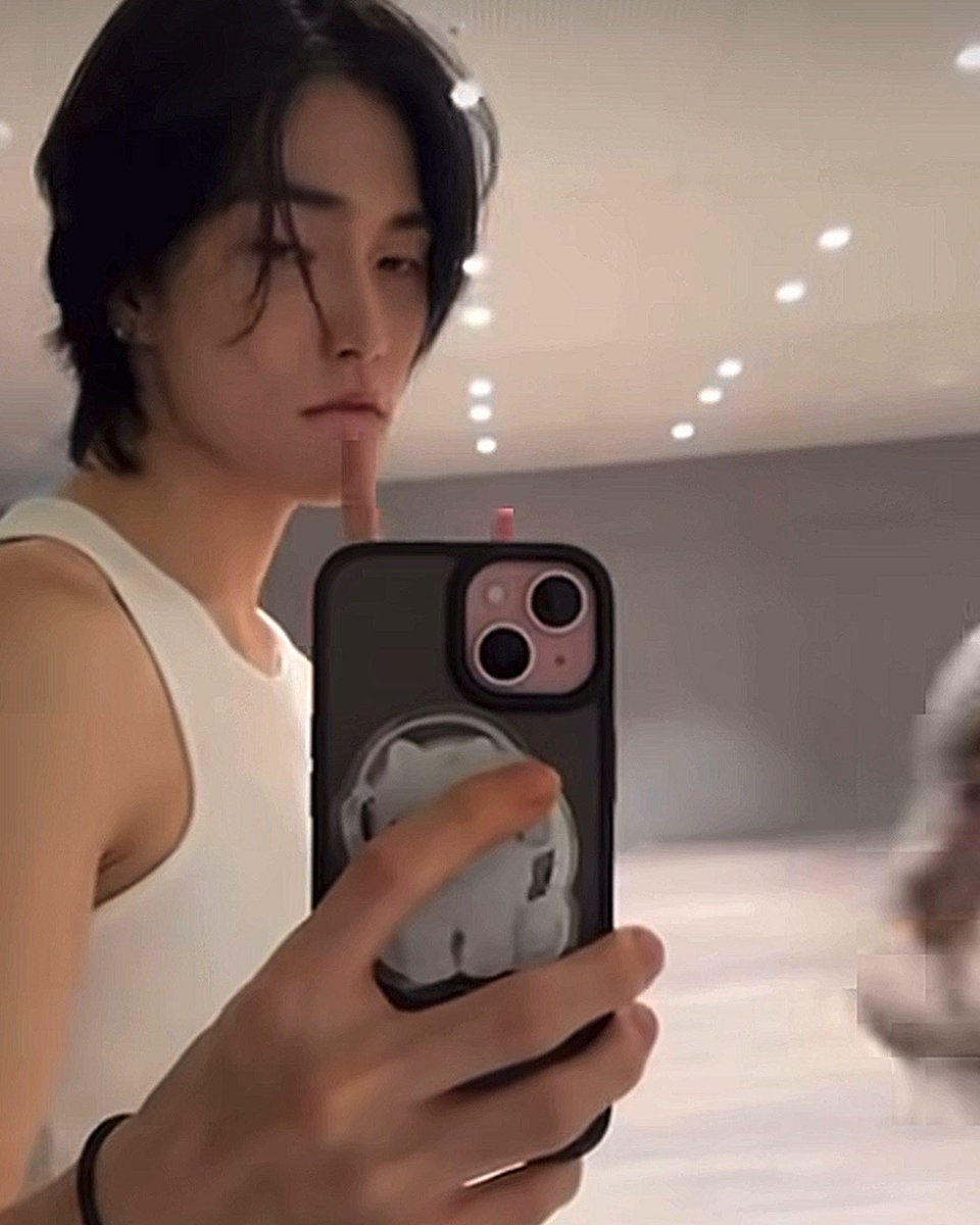 coffeeihan's tweet photo. ️️ ️️
️️ ️️
Gak godain @0fChihiro sehari, gak sah rasanya.
️️ ️️
️️ ️️ https://t.co/6eK3zVX5wr