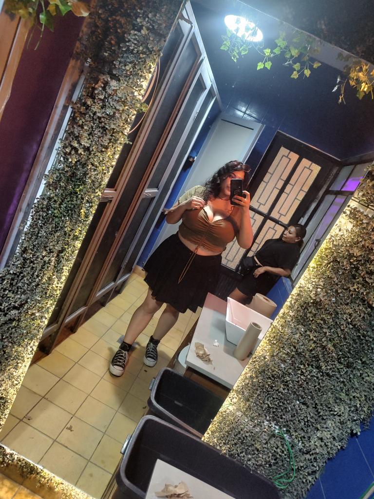 Sigan a esta hermosa mujer <a href="/DDbyJ25/">DDbyJ</a> con enormes tetas 42DDD  y entren a su onlyfans.com/ddbyjof no se arrepentirán.🔥😈🔥😈🔥😈