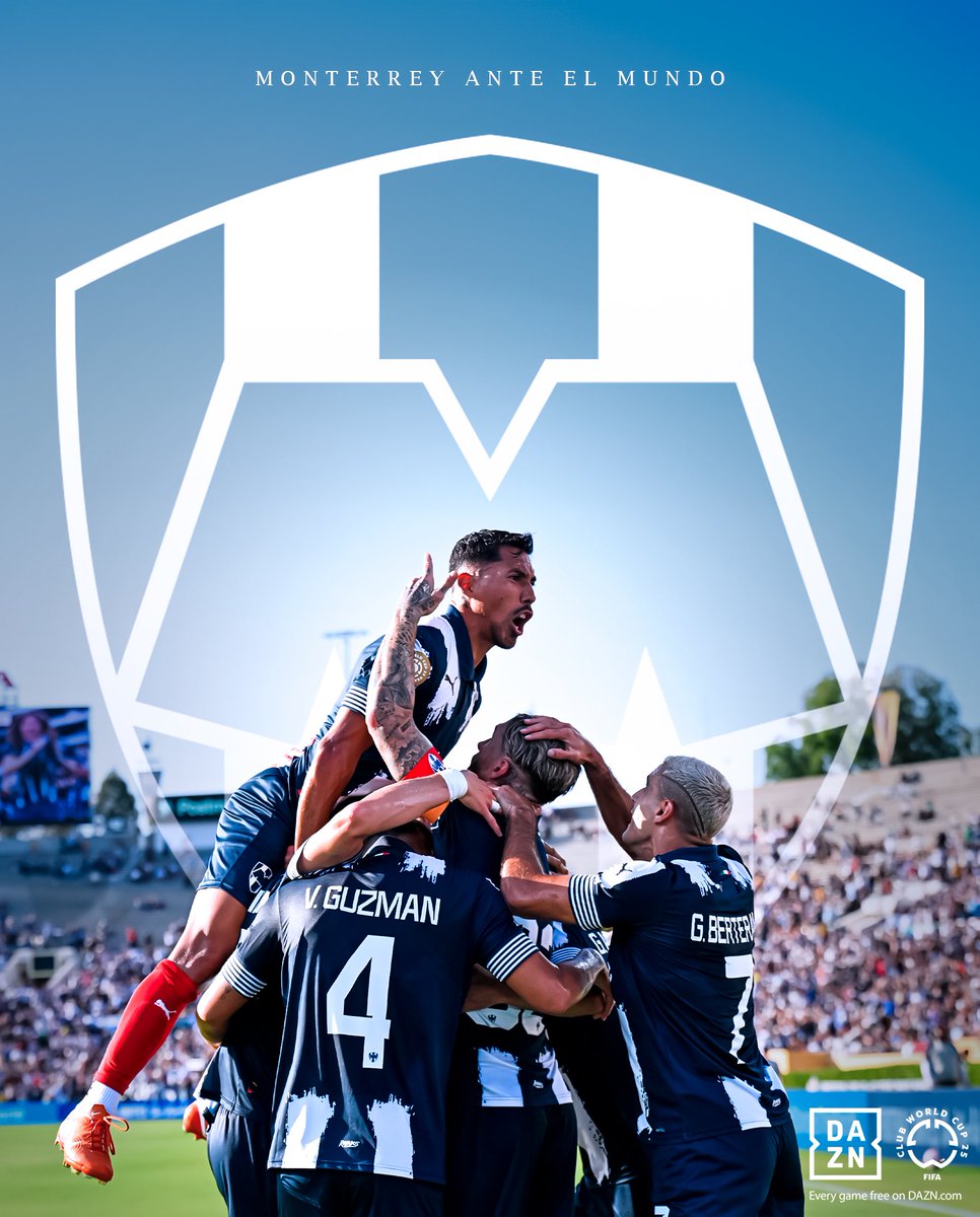 Rayados's tweet photo. 𝐉𝐔𝐍𝐓𝐎𝐒 𝐏𝐎𝐑 𝐄𝐋 𝐓𝐑𝐈𝐔𝐍𝐅𝐎.👊🏼💙 #MonterreyAnteElMundo Ⓜ️ https://t.co/yqjXIslIso
