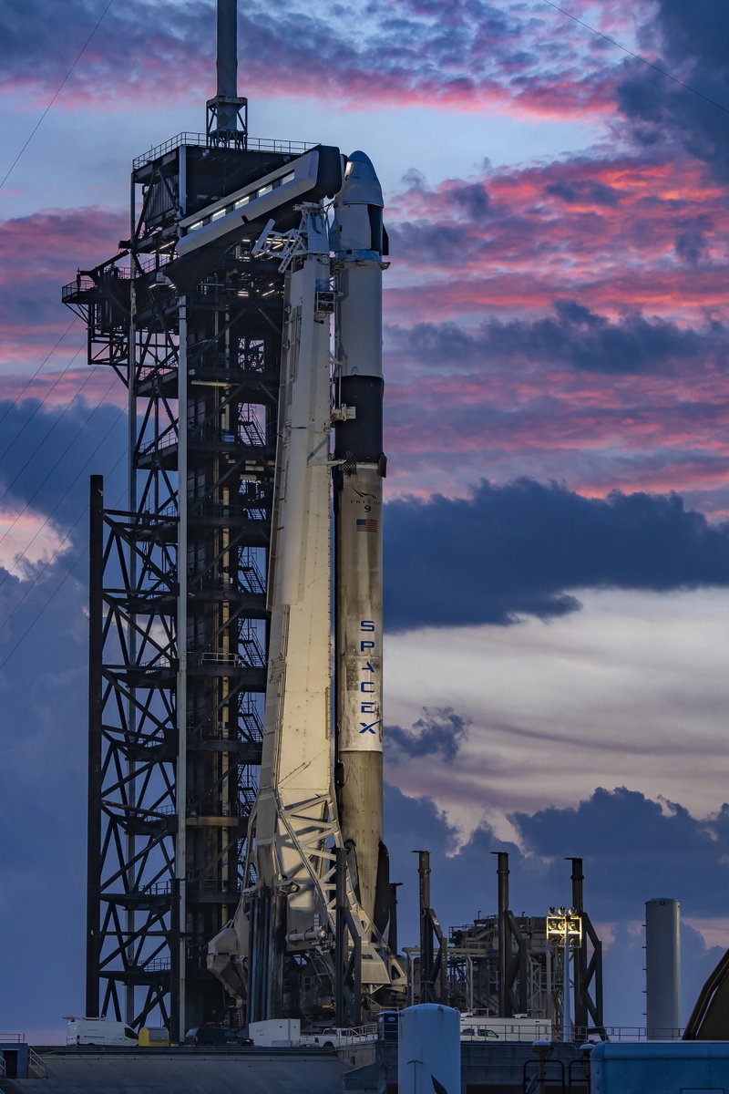 DimaZeniuk's tweet image. SpaceX’s Falcon 9 will launch the @Axiom_Space Ax-4 mission to the ISS in ~30 minutes

The crew will conduct over 60 experiments focused on human research, Earth observation, and life and material sciences