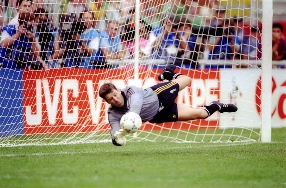 eireguide's tweet photo. The most famous day in Irish sporting history took place 35 years ago today. Beating Romania 5-4 on penalties at Italia '90 and into the quarter-finals of the World Cup against the hosts Italy. What times they were! ☘�� #coybig #italia90 https://t.co/deqLlOd01y